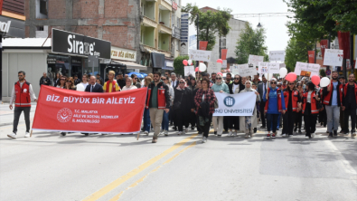 Malatya'da Uluslararası Aile Haftası yürüyüşü düzenlendi